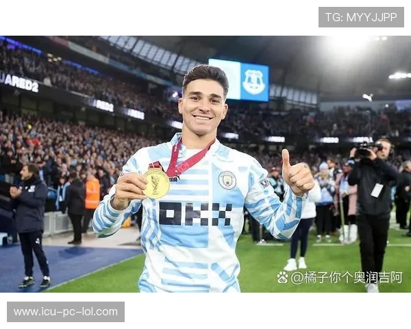 35号球星领衔世界杯赛场风云变幻 展现足球技艺与坚韧意志