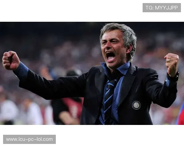 从青涩到闪耀 足球球星职业生涯首球背后的故事与传奇